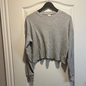 B-Aritzia TNA Alamo Waffle Longsleeve in Heather Ice Grey